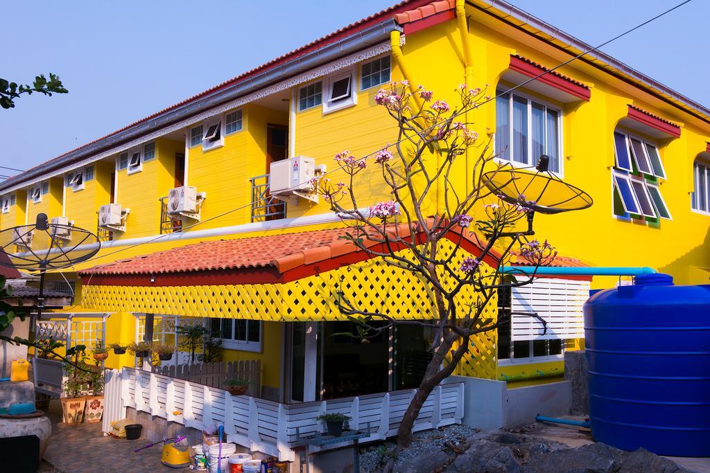 Rak Ban Kerd House Otel Ko Si Chang Oda fotoğraf
