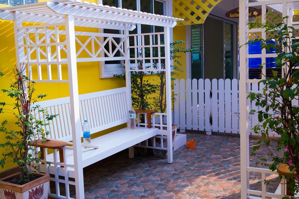 Rak Ban Kerd House Otel Ko Si Chang Oda fotoğraf